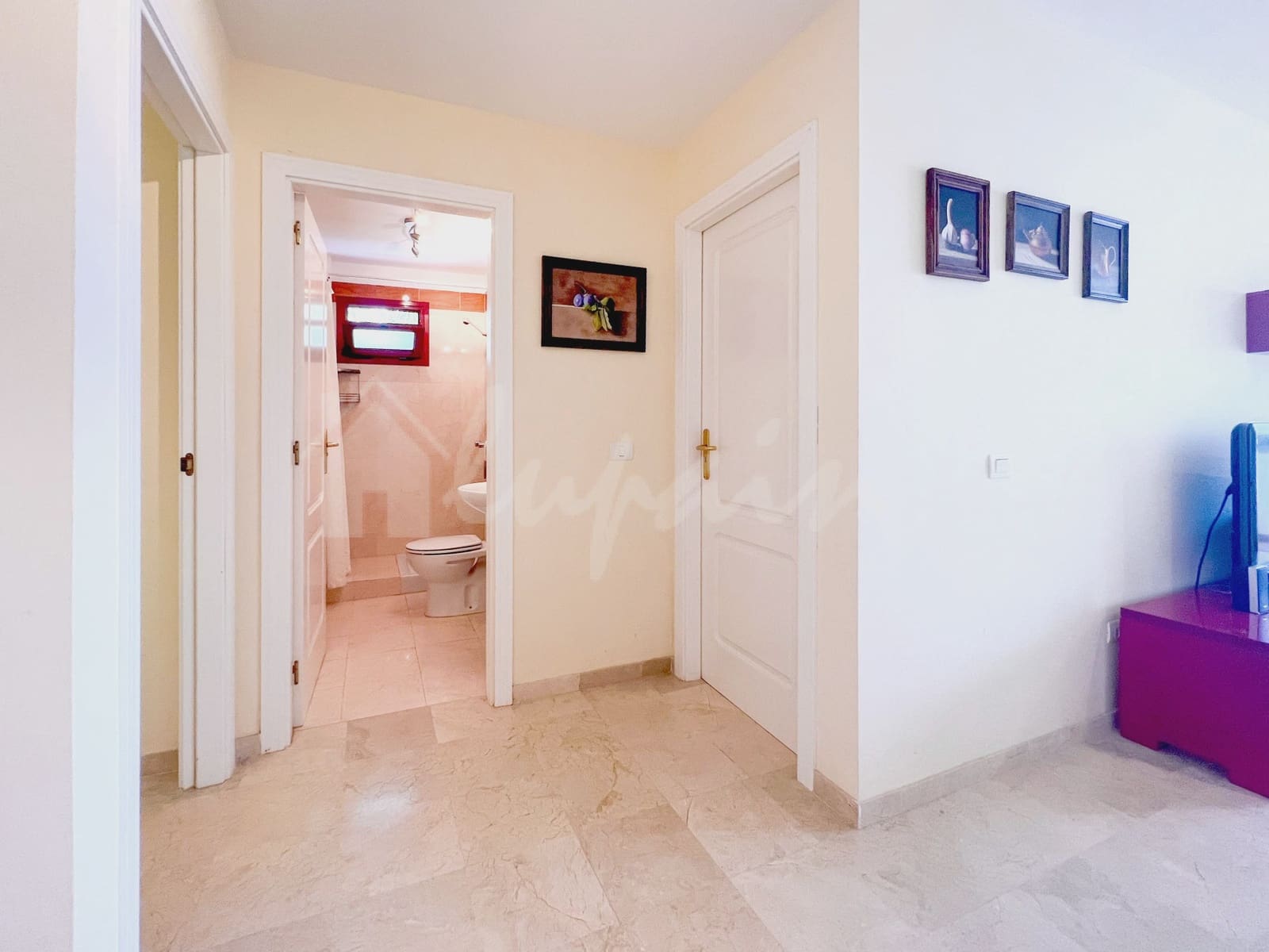 2 makuuhuone Kattohuoneisto myytävänä paikassa Palm-Mar mukana uima-altaan - 459 000 € (Ref: 9341774)