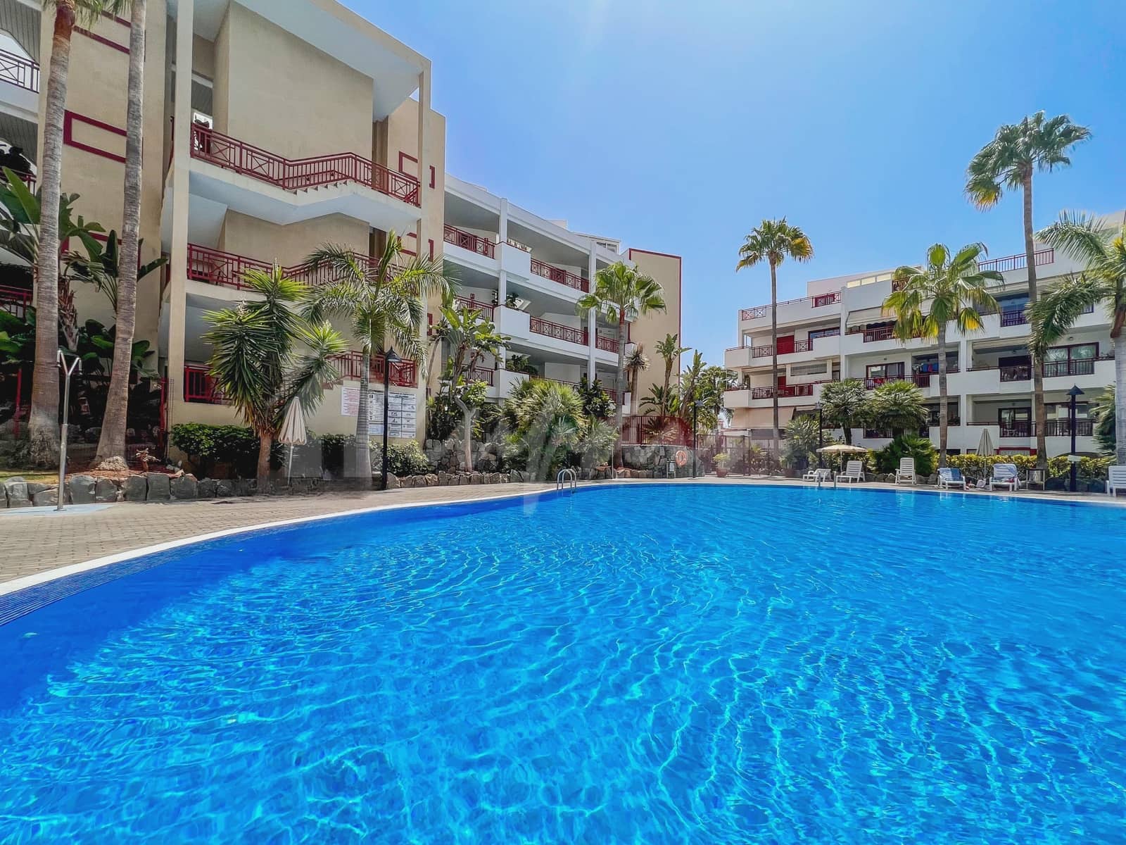 2 makuuhuone Kattohuoneisto myytävänä paikassa Palm-Mar mukana uima-altaan - 459 000 € (Ref: 9341774)