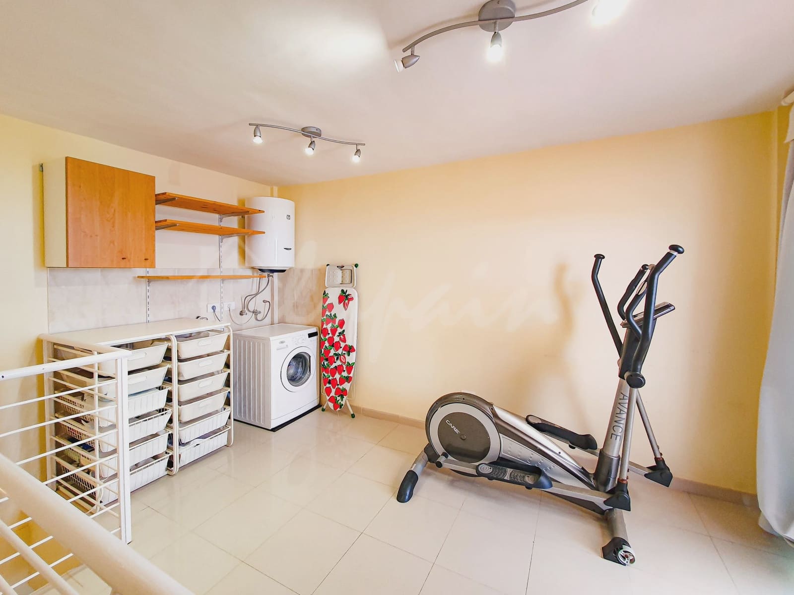 2 makuuhuone Kattohuoneisto myytävänä paikassa Palm-Mar mukana uima-altaan - 459 000 € (Ref: 9341774)