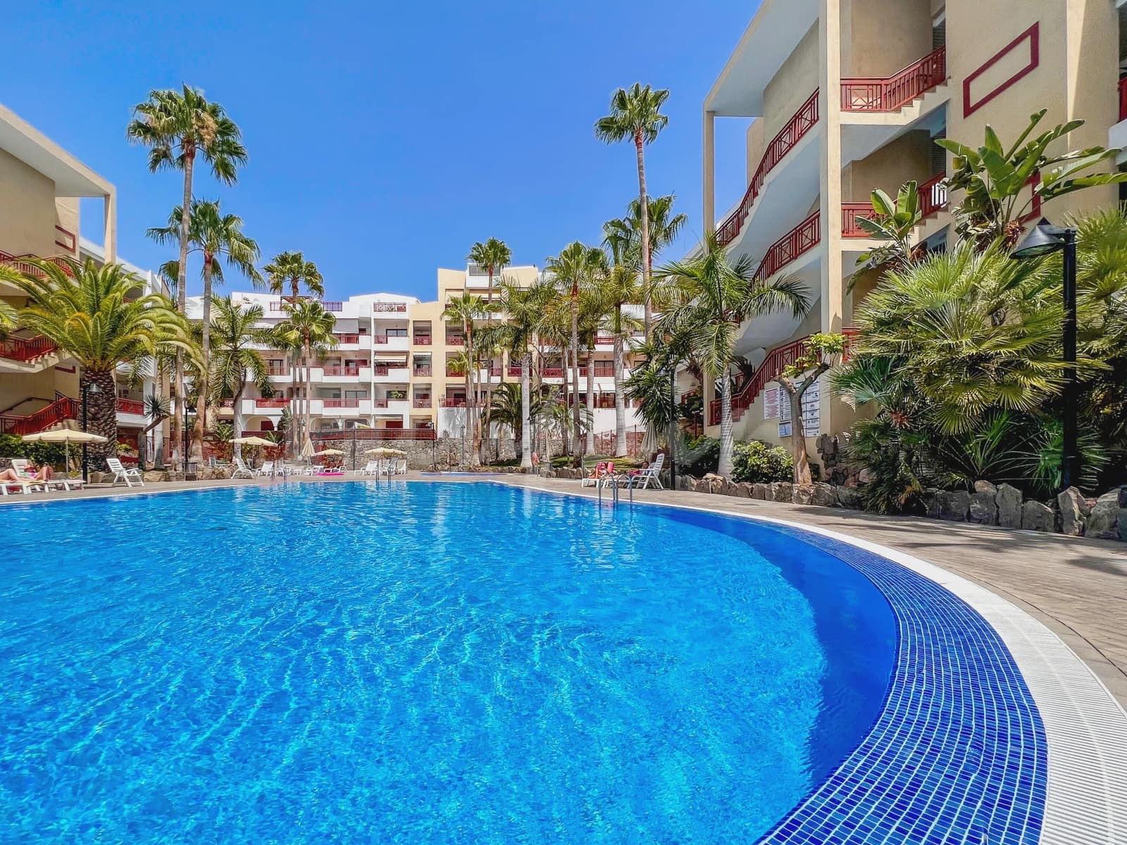 2 makuuhuone Kattohuoneisto myytävänä paikassa Palm-Mar mukana uima-altaan - 459 000 € (Ref: 9341774)