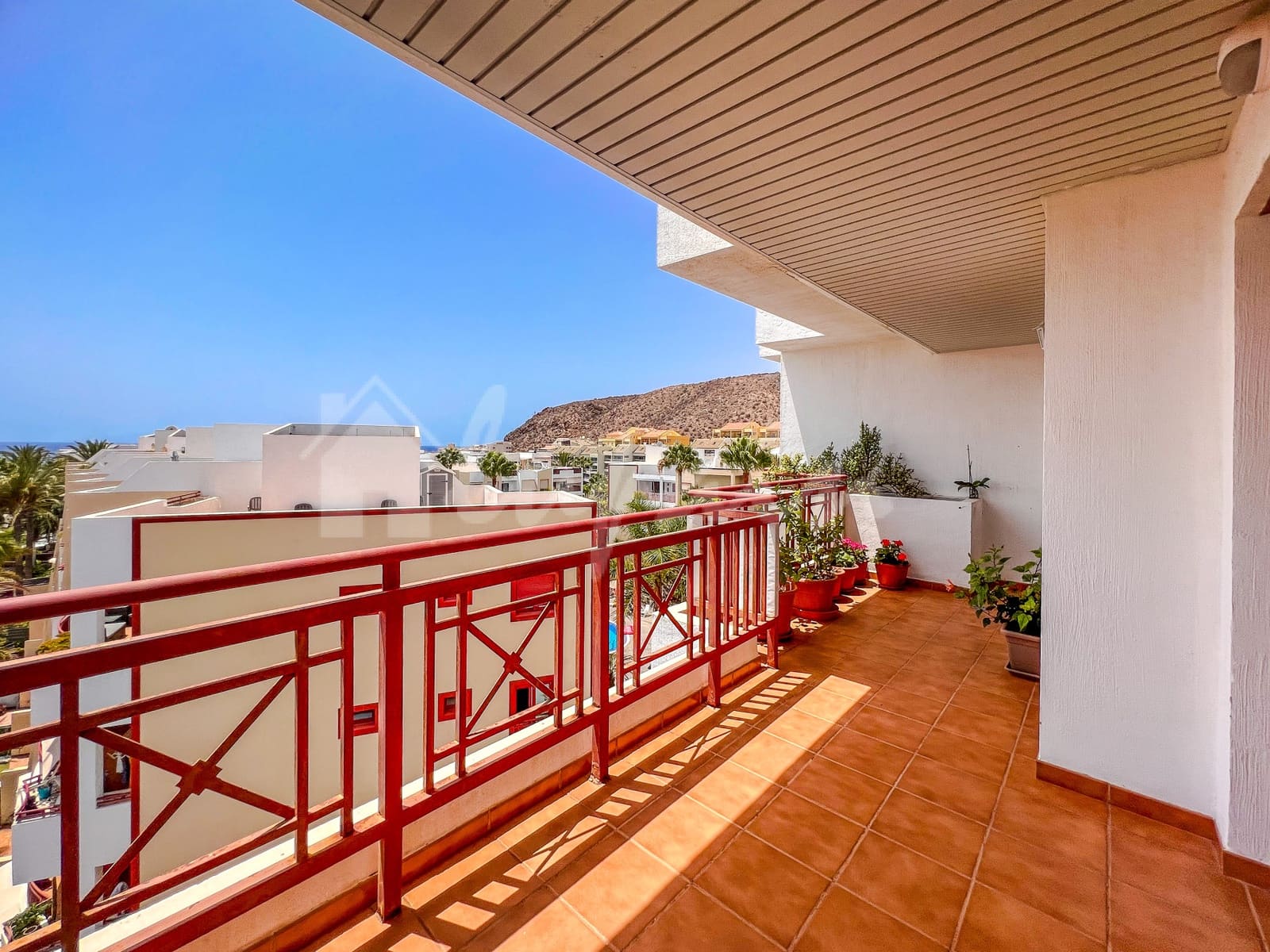 2 soveværelse Penthouse til salg i Palm-Mar med swimmingpool - € 459.000 (Ref: 9341774)