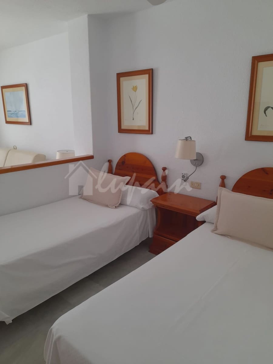 Studio te koop in Playa de las Americas met zwembad - € 359.950 (Ref: 9341777)