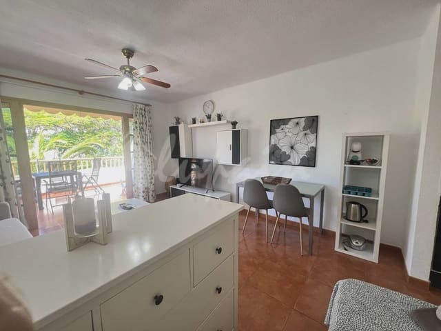 Apartament na sprzedaż w San Eugenio, Adeje z basenem - 250 000 € (Ref: 9341778)