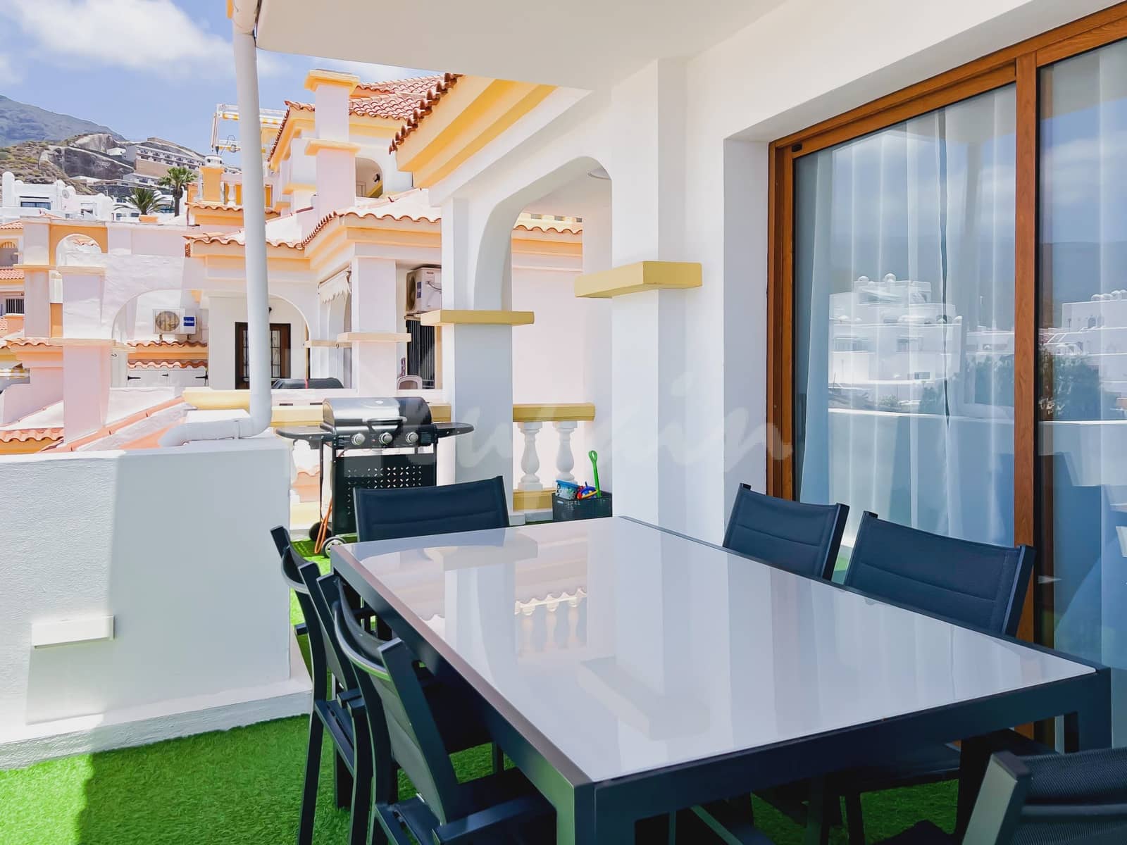 2 sovrum Lägenhet till salu i Costa Adeje med pool - 525 000 € (Ref: 9344171)