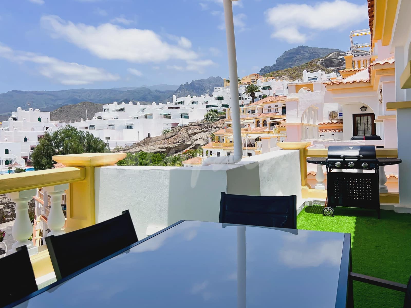 2 sovrum Lägenhet till salu i Costa Adeje med pool - 525 000 € (Ref: 9344171)