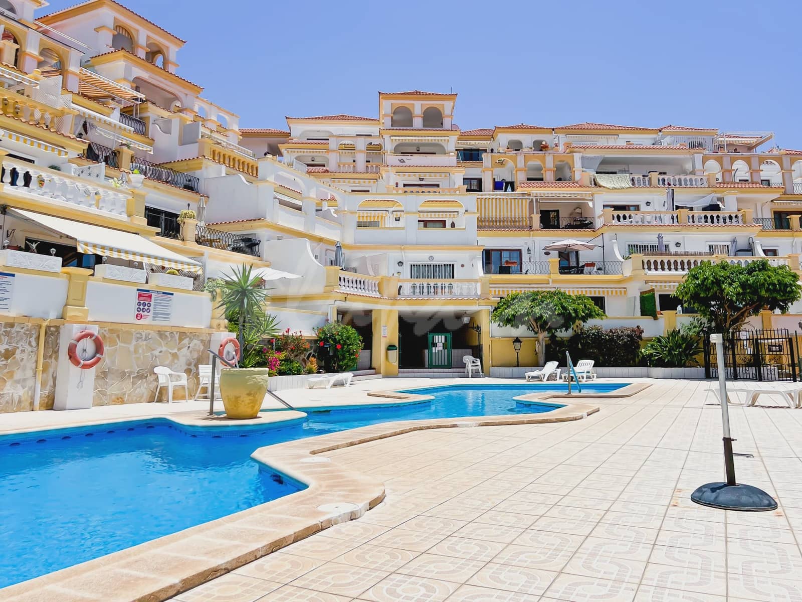 2 sovrum Lägenhet till salu i Costa Adeje med pool - 525 000 € (Ref: 9344171)