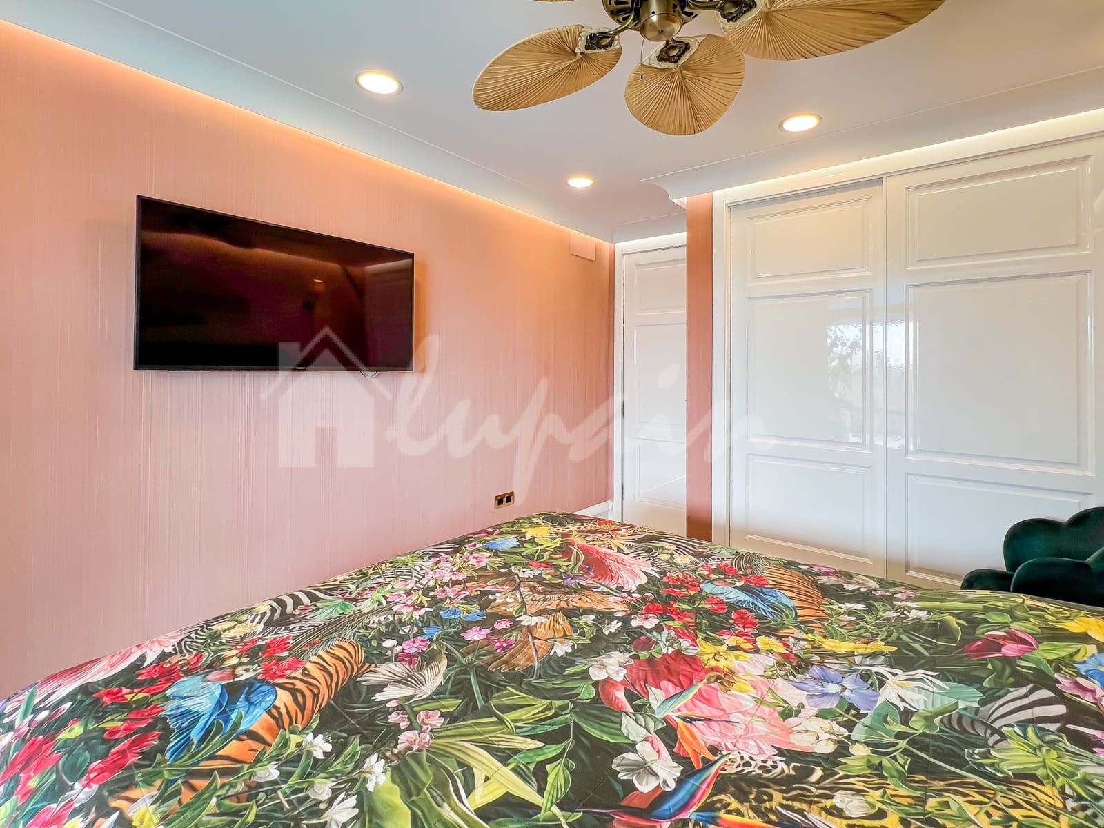 4 soveværelse Villa til salg i El Madronal med swimmingpool - € 1.650.000 (Ref: 9348786)