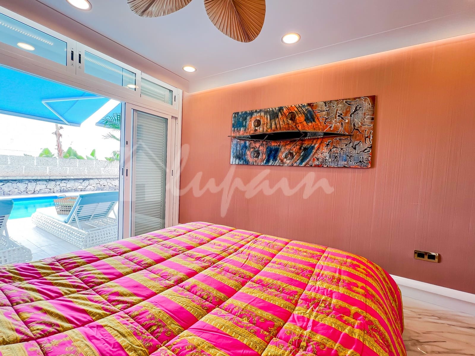 4 soveværelse Villa til salg i El Madronal med swimmingpool - € 1.650.000 (Ref: 9348786)