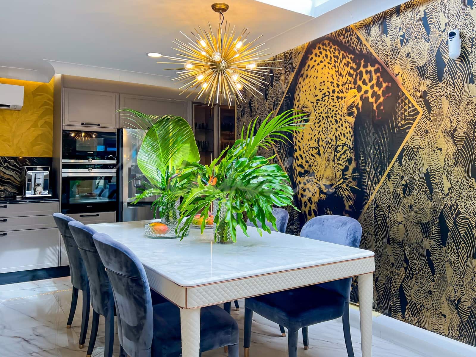 4 soveværelse Villa til salg i El Madronal med swimmingpool - € 1.650.000 (Ref: 9348786)