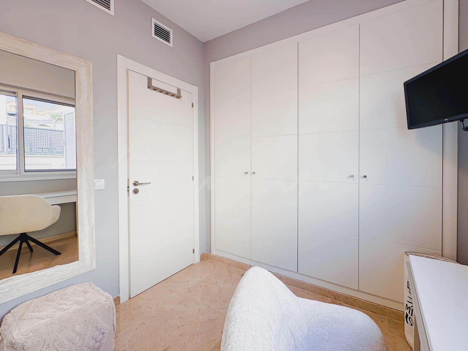 4 makuuhuone Huvila myytävänä paikassa Puerto Santiago mukana uima-altaan - 995 000 € (Ref: 9348788)