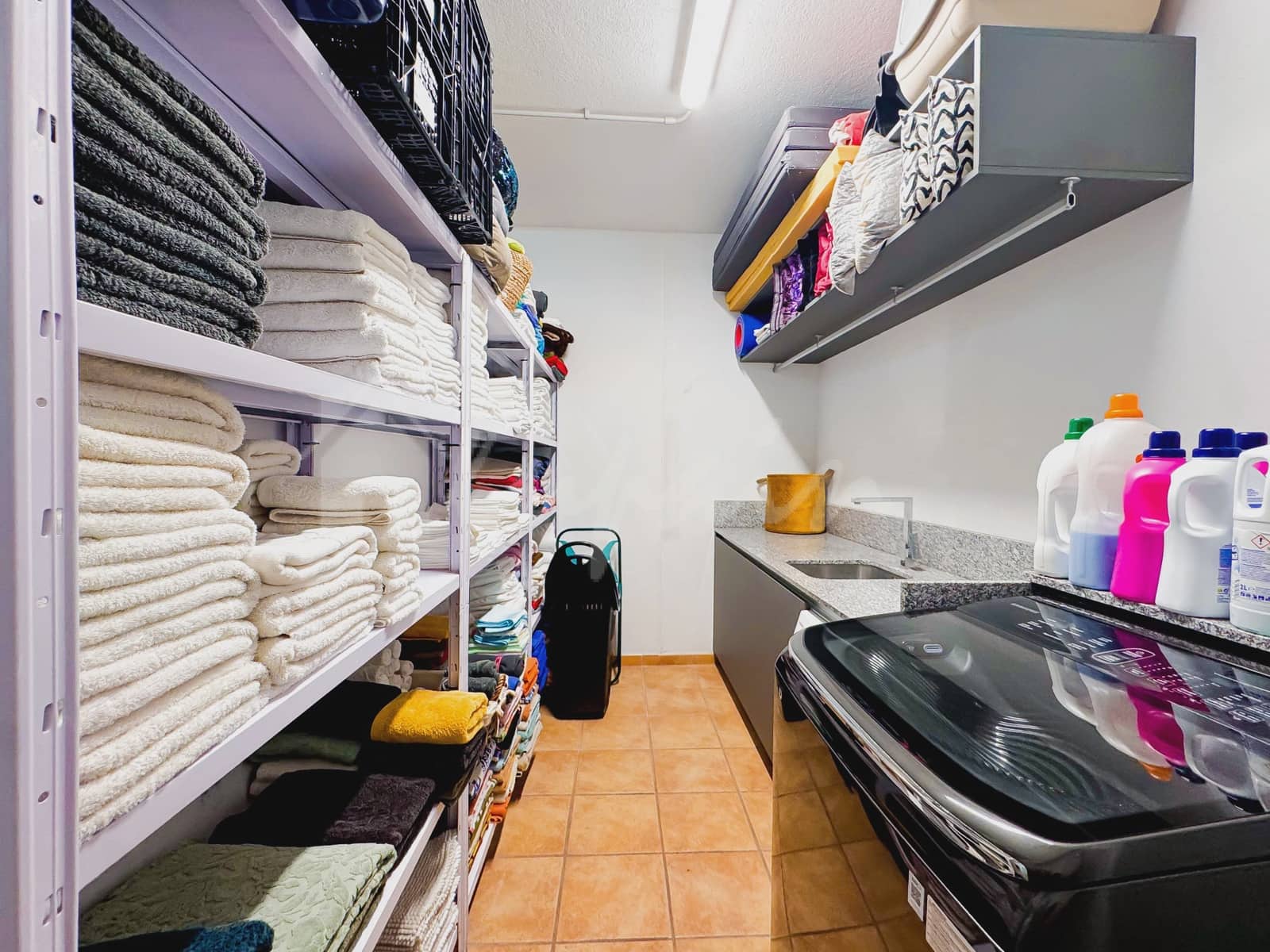 4 makuuhuone Huvila myytävänä paikassa Puerto Santiago mukana uima-altaan - 995 000 € (Ref: 9348788)