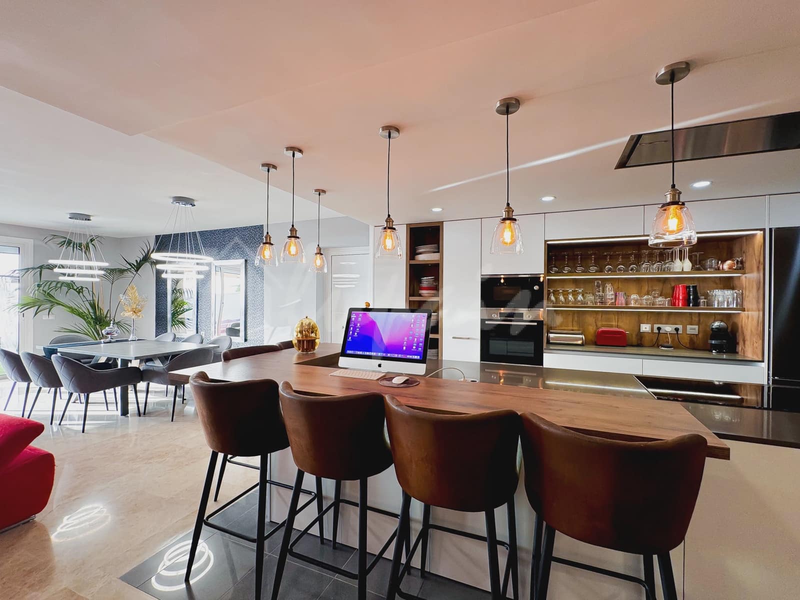 4 makuuhuone Huvila myytävänä paikassa Puerto Santiago mukana uima-altaan - 995 000 € (Ref: 9348788)