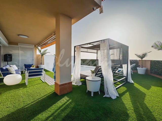 4 makuuhuone Huvila myytävänä paikassa Puerto Santiago, Santiago del Teide mukana uima-altaan - 995 000 € (Ref: 9348788)