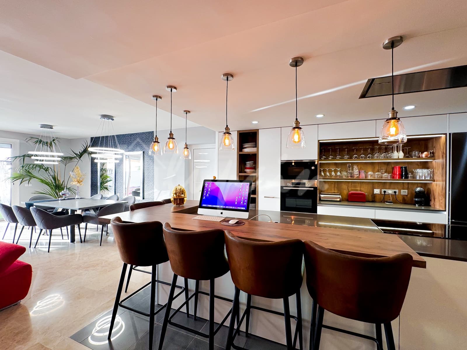 4 makuuhuone Huvila myytävänä paikassa Puerto Santiago mukana uima-altaan - 995 000 € (Ref: 9348788)