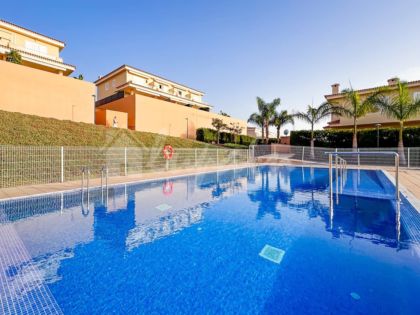 4 makuuhuone Huvila myytävänä paikassa Puerto Santiago mukana uima-altaan - 995 000 € (Ref: 9348788)