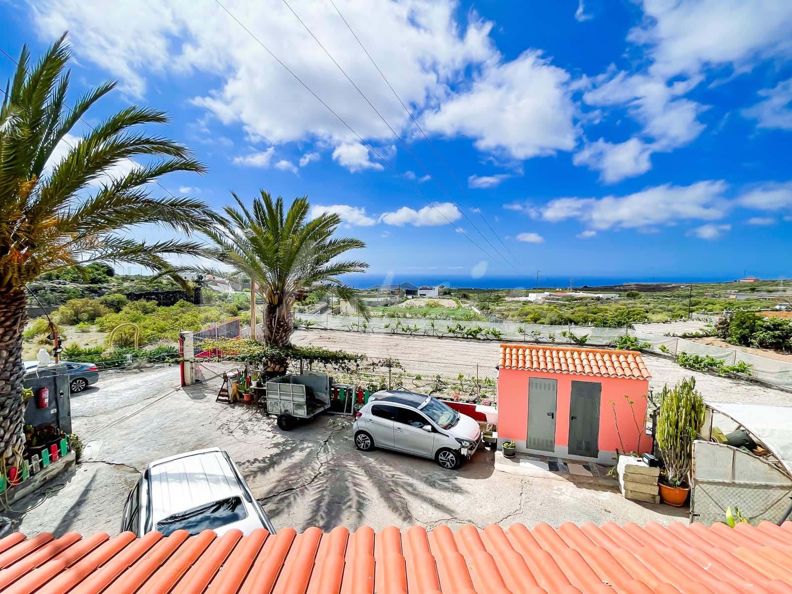 3 bedroom Villa for sale in Granadilla de Abona with garage - € 850,000 (Ref: 9348789)