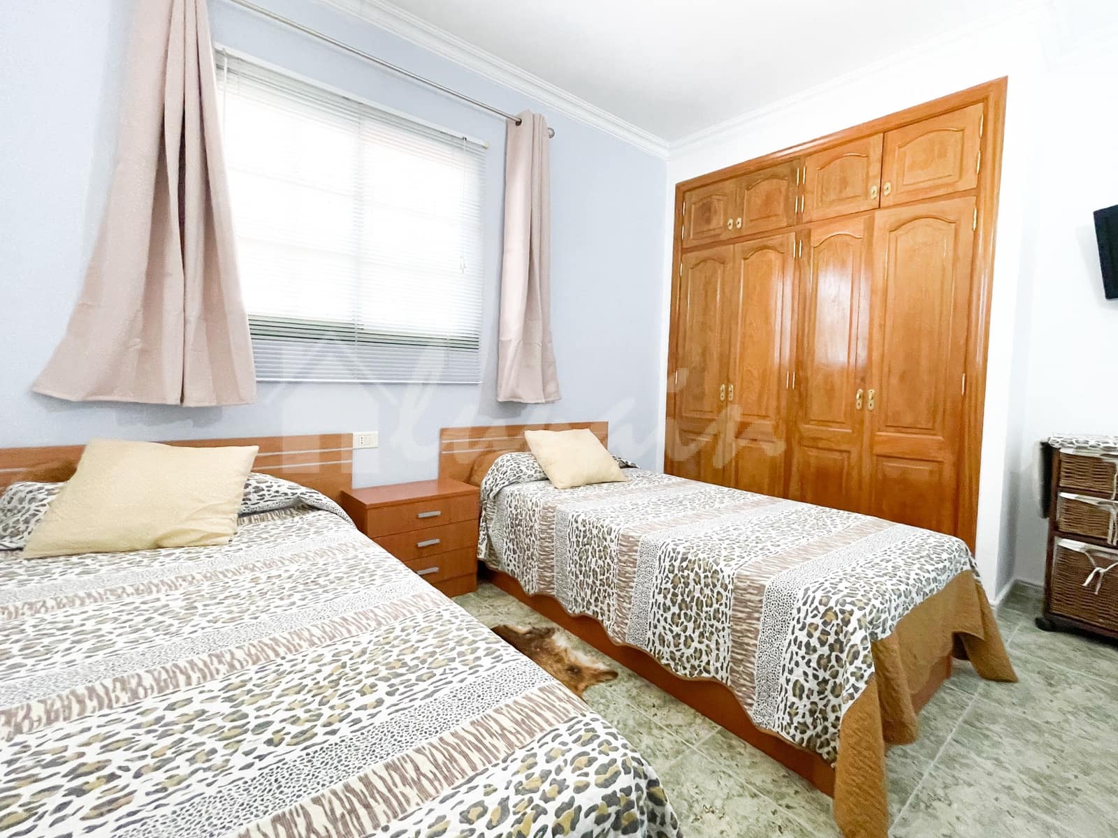 3 bedroom Villa for sale in Granadilla de Abona with garage - € 850,000 (Ref: 9348789)