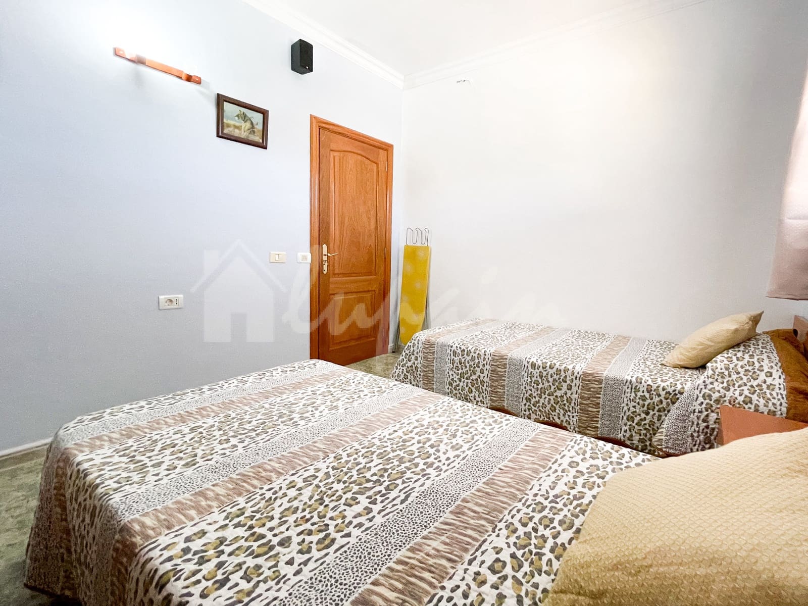 3 bedroom Villa for sale in Granadilla de Abona with garage - € 850,000 (Ref: 9348789)