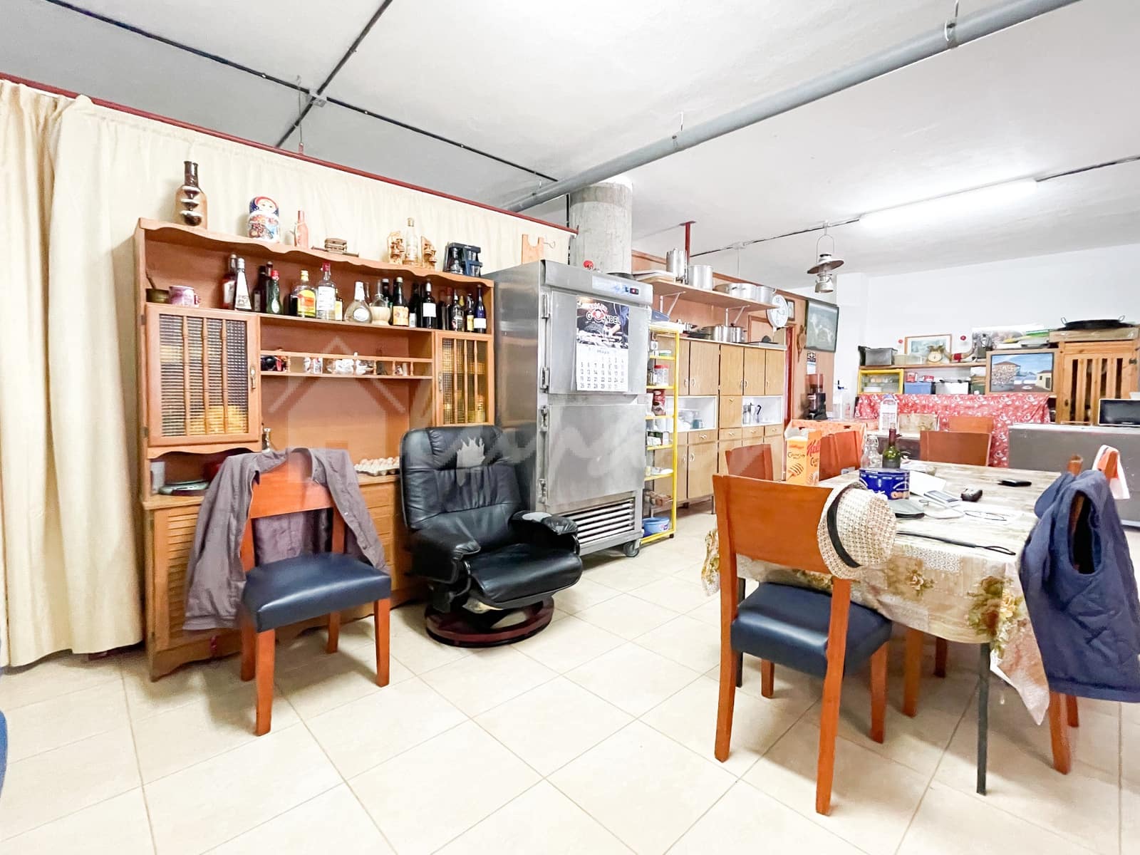 3 bedroom Villa for sale in Granadilla de Abona with garage - € 850,000 (Ref: 9348789)