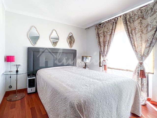 5 soveværelse Villa til salg i Torviscas Centro y Alto, Adeje - € 625.000 (Ref: 9348790)