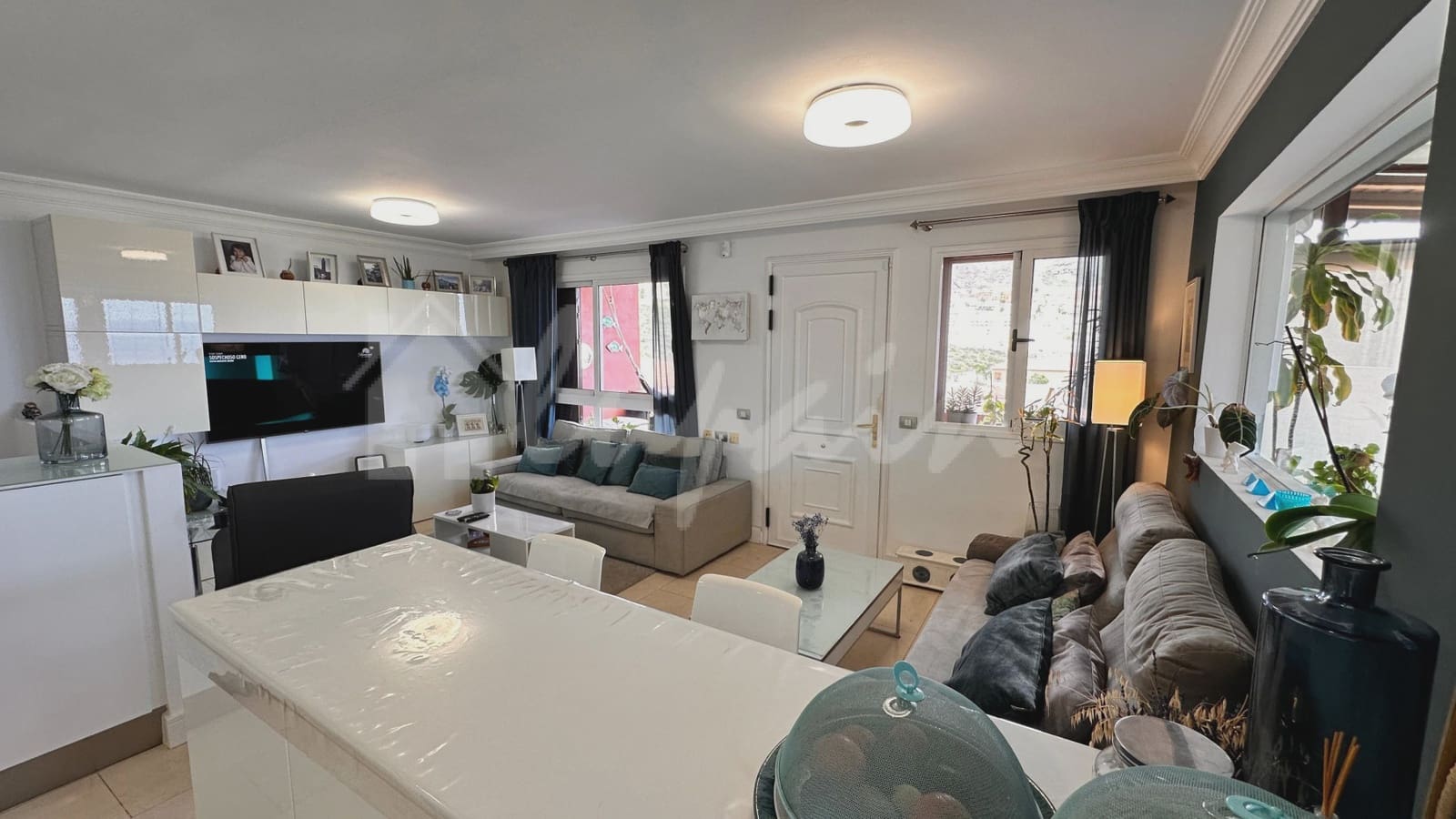 2 sovrum Hus till salu i Costa Adeje med pool - 630 000 € (Ref: 9355361)