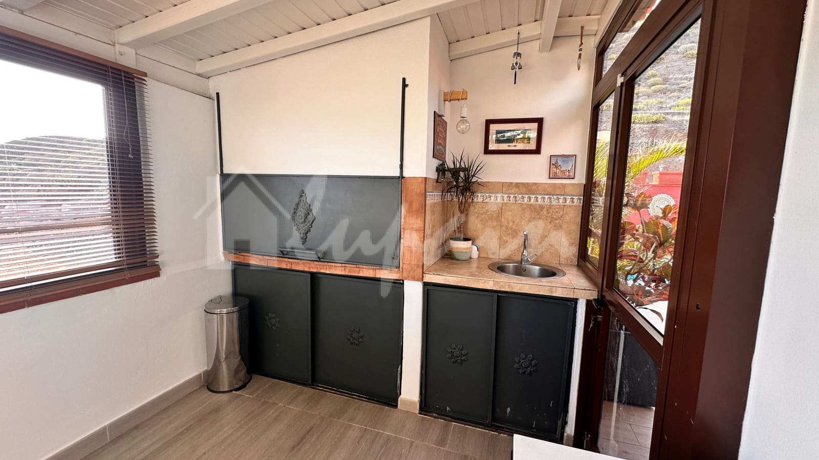 2 slaapkamer Huis te koop in Costa Adeje met zwembad - € 630.000 (Ref: 9355361)