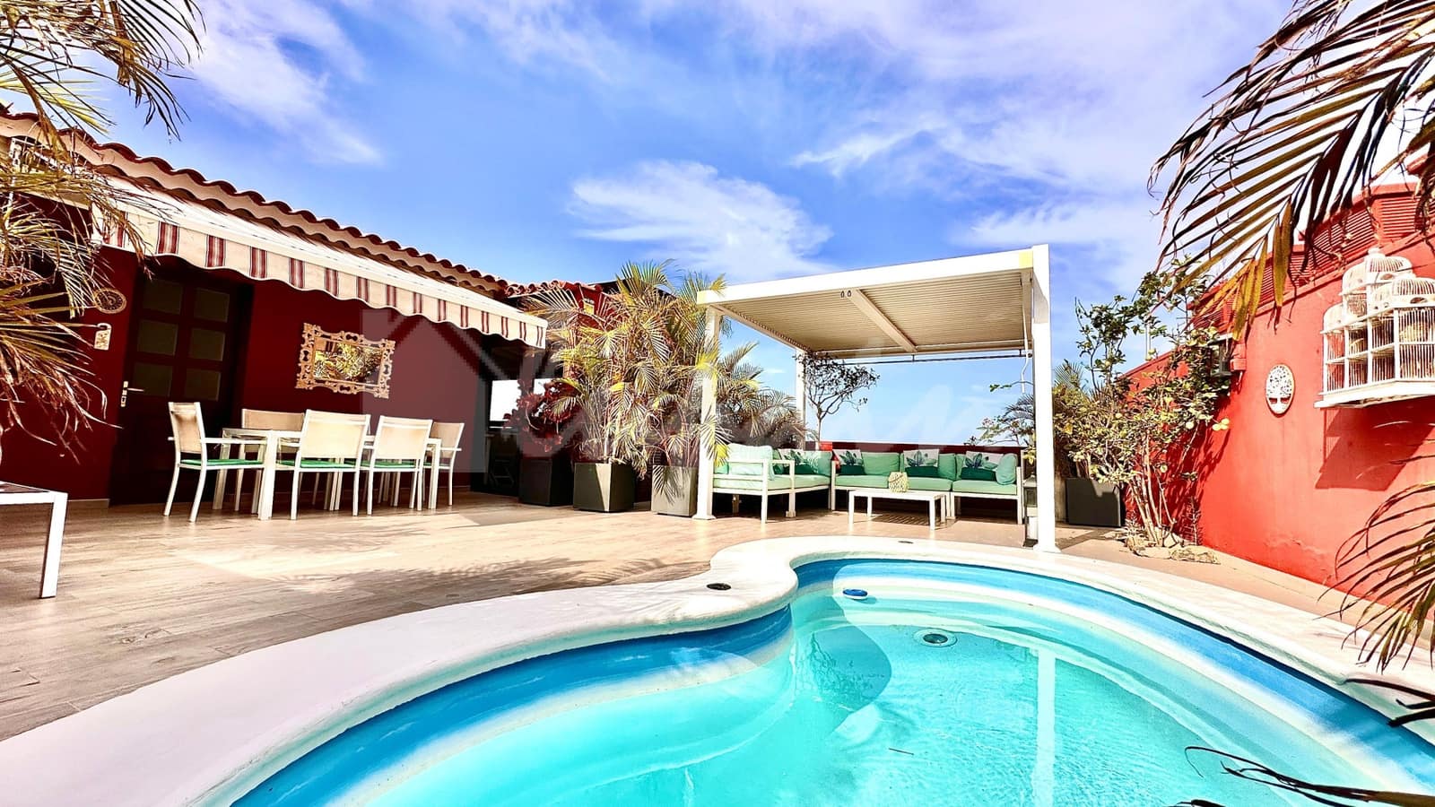 2 slaapkamer Huis te koop in Costa Adeje met zwembad - € 630.000 (Ref: 9355361)