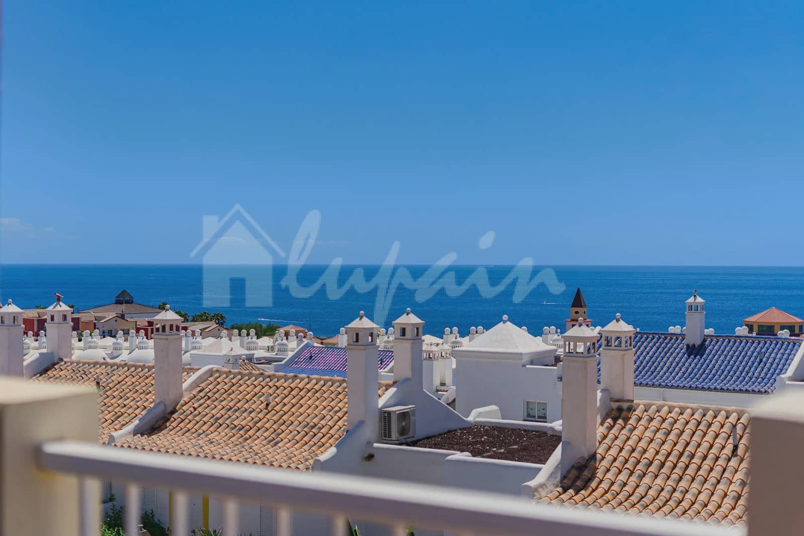 1 bedroom Penthouse for sale in Playa Paraiso with pool - € 289,000 (Ref: 9355363)