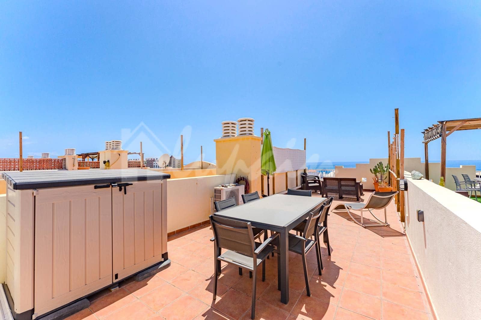 1 sypialnia Apartament na sprzedaż w Playa Paraiso z basenem - 289 000 € (Ref: 9355363)