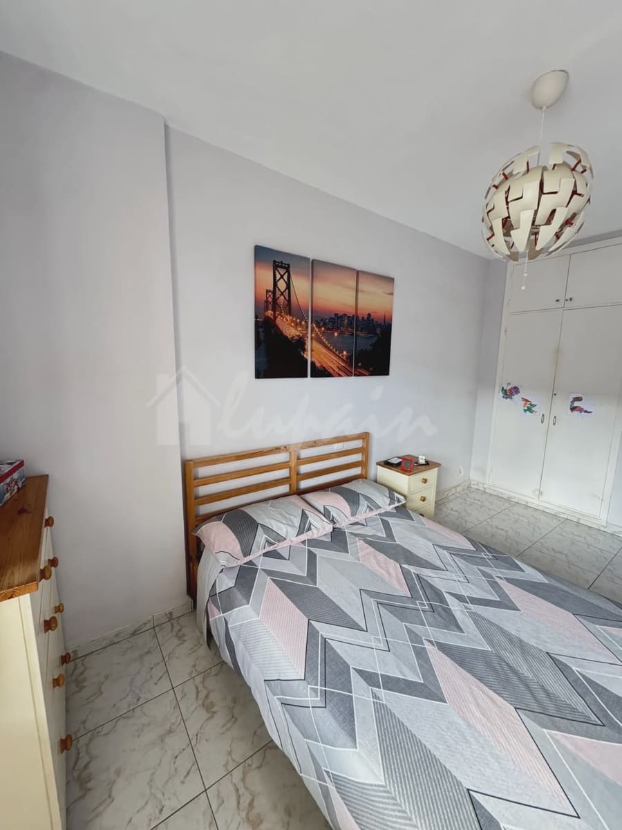 1 soverom Leilighet til salgs i Los Cristianos med svømmebasseng - € 270 000 (Ref: 9372245)