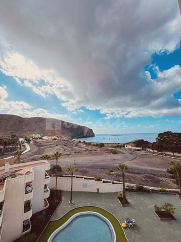 1 soverom Leilighet til salgs i Los Cristianos, Arona med svømmebasseng - € 270 000 (Ref: 9372245)