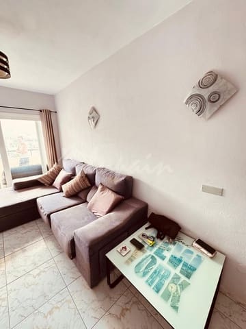 1 soveværelse Lejlighed til salg i Los Cristianos, Arona med swimmingpool - € 270.000 (Ref: 9372245)