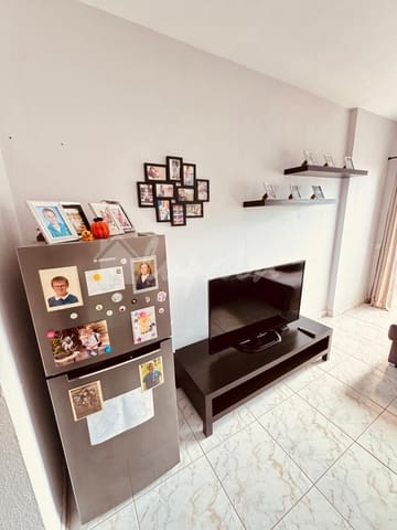 1 soveværelse Lejlighed til salg i Los Cristianos, Arona med swimmingpool - € 270.000 (Ref: 9372245)