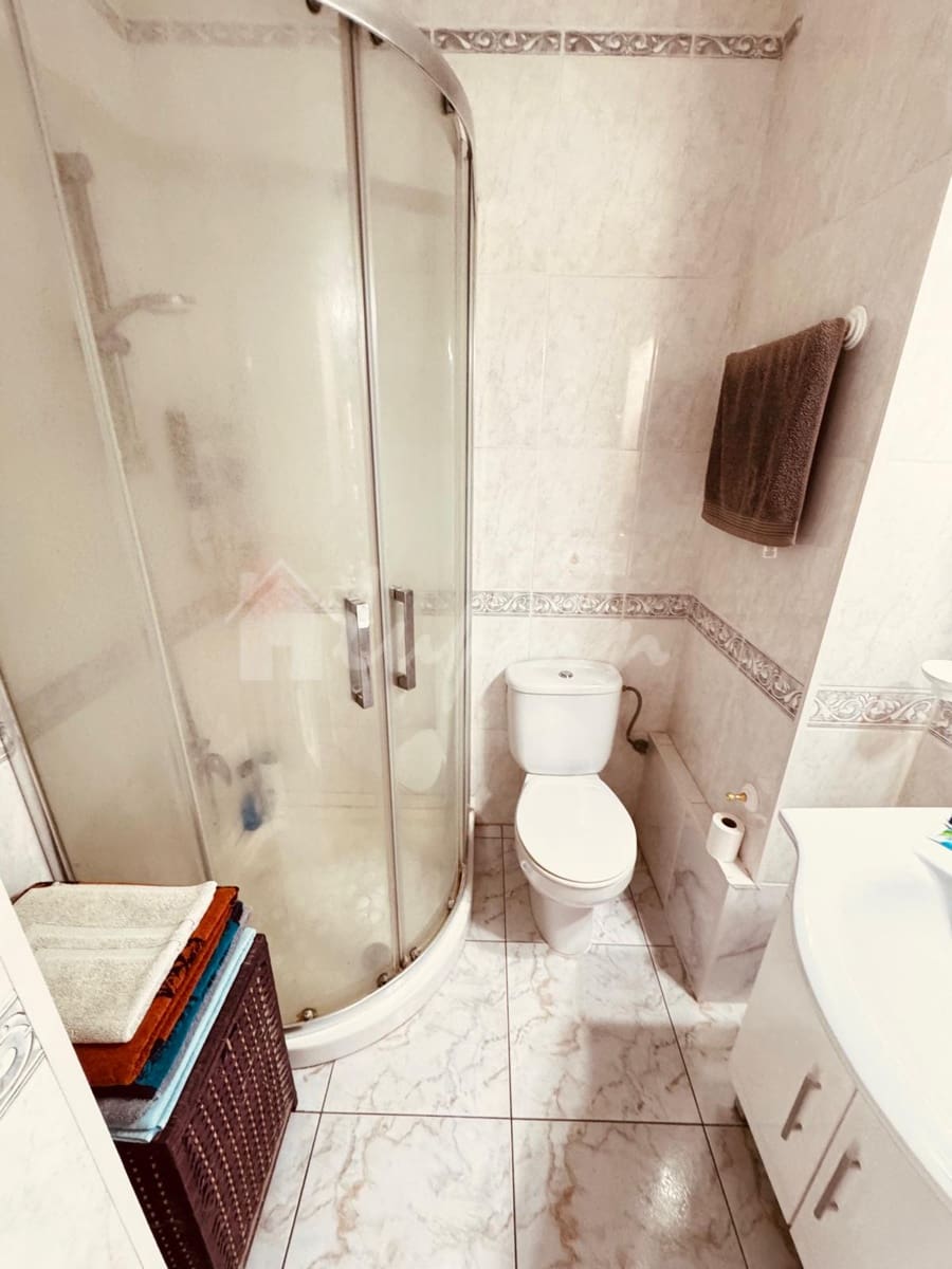 1 soverom Leilighet til salgs i Los Cristianos med svømmebasseng - € 260 000 (Ref: 9372245)