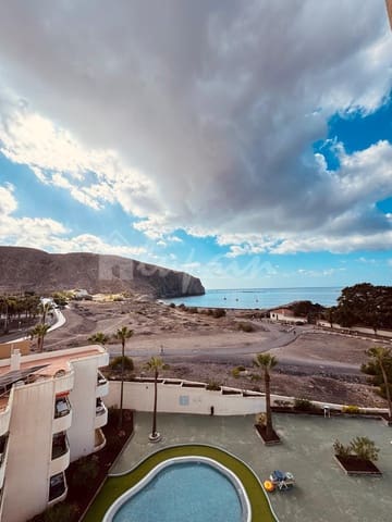 1 soveværelse Lejlighed til salg i Los Cristianos, Arona med swimmingpool - € 270.000 (Ref: 9372245)