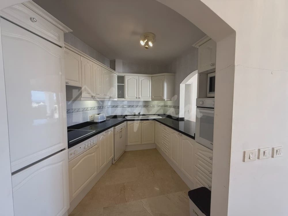 2 quarto Apartamento para venda em San Eugenio com piscina - 499 000 € (Ref: 9400132)