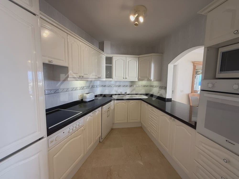 2 quarto Apartamento para venda em San Eugenio com piscina - 499 000 € (Ref: 9400132)