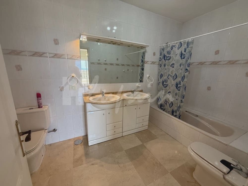 2 quarto Apartamento para venda em San Eugenio com piscina - 499 000 € (Ref: 9400132)