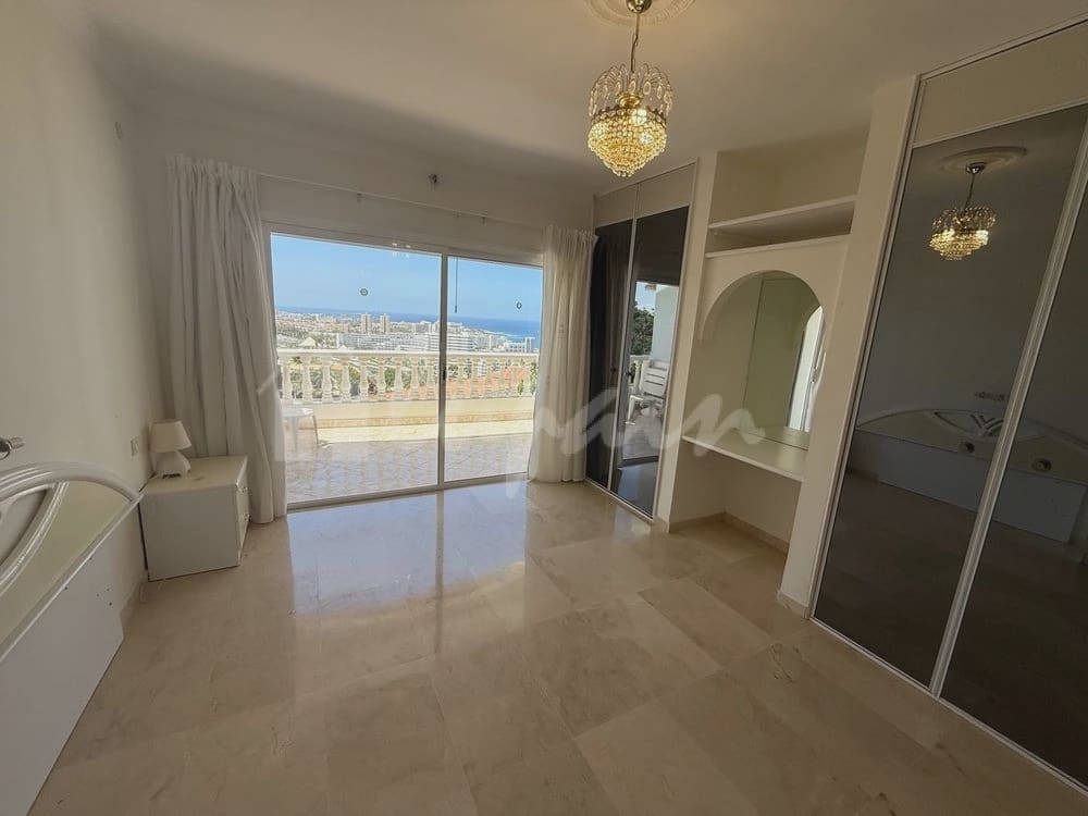 2 quarto Apartamento para venda em San Eugenio com piscina - 499 000 € (Ref: 9400132)