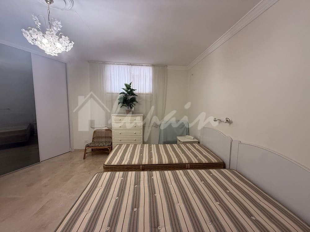 2 bedroom Apartment for sale in San Eugenio with pool - € 499,000 (Ref: 9400132)