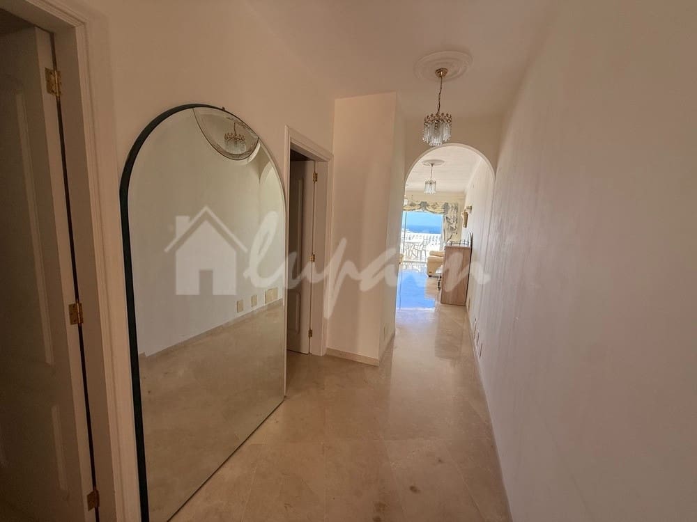 2 bedroom Apartment for sale in San Eugenio with pool - € 499,000 (Ref: 9400132)