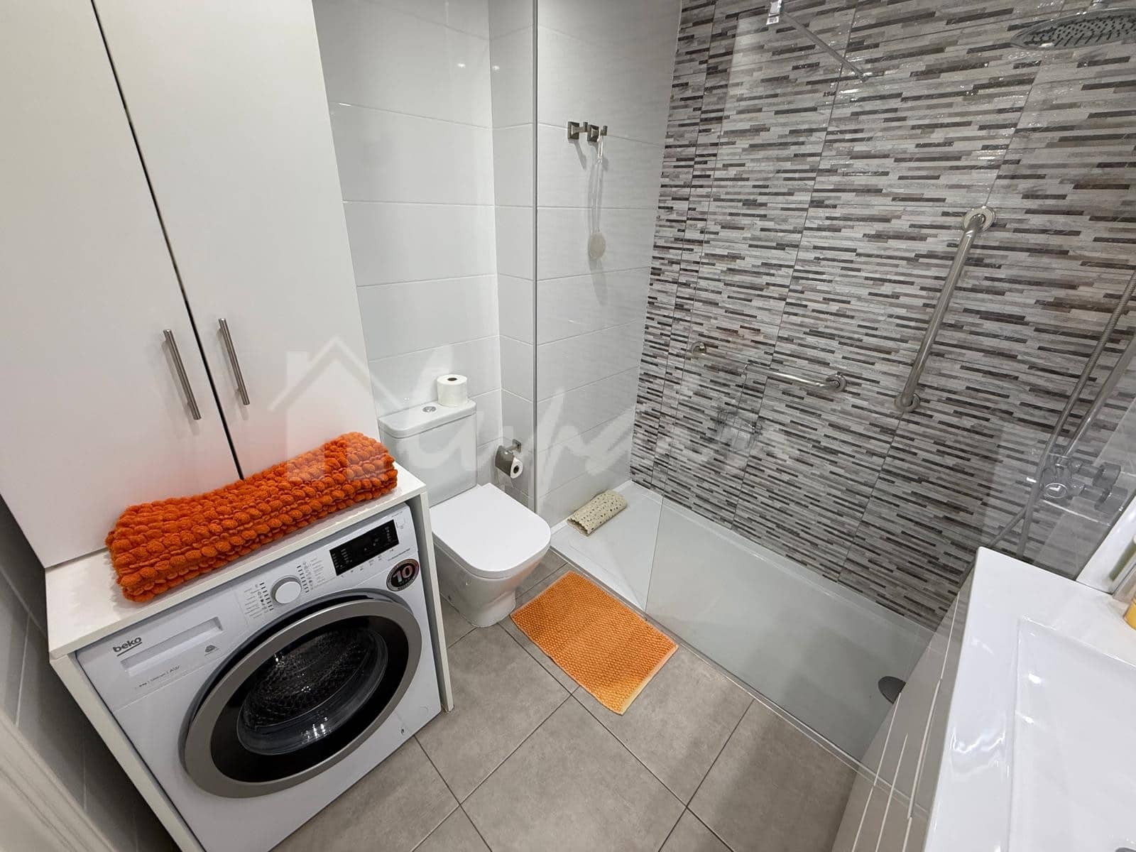 1 soveværelse Lejlighed til salg i San Eugenio med swimmingpool - € 425.000 (Ref: 9400133)