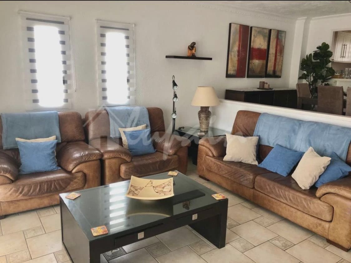 2 quarto Apartamento para venda em Los Cristianos com piscina - 460 000 € (Ref: 9405932)