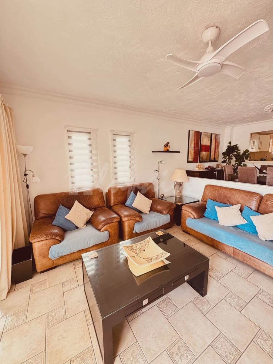 2 quarto Apartamento para venda em Los Cristianos com piscina - 460 000 € (Ref: 9405932)