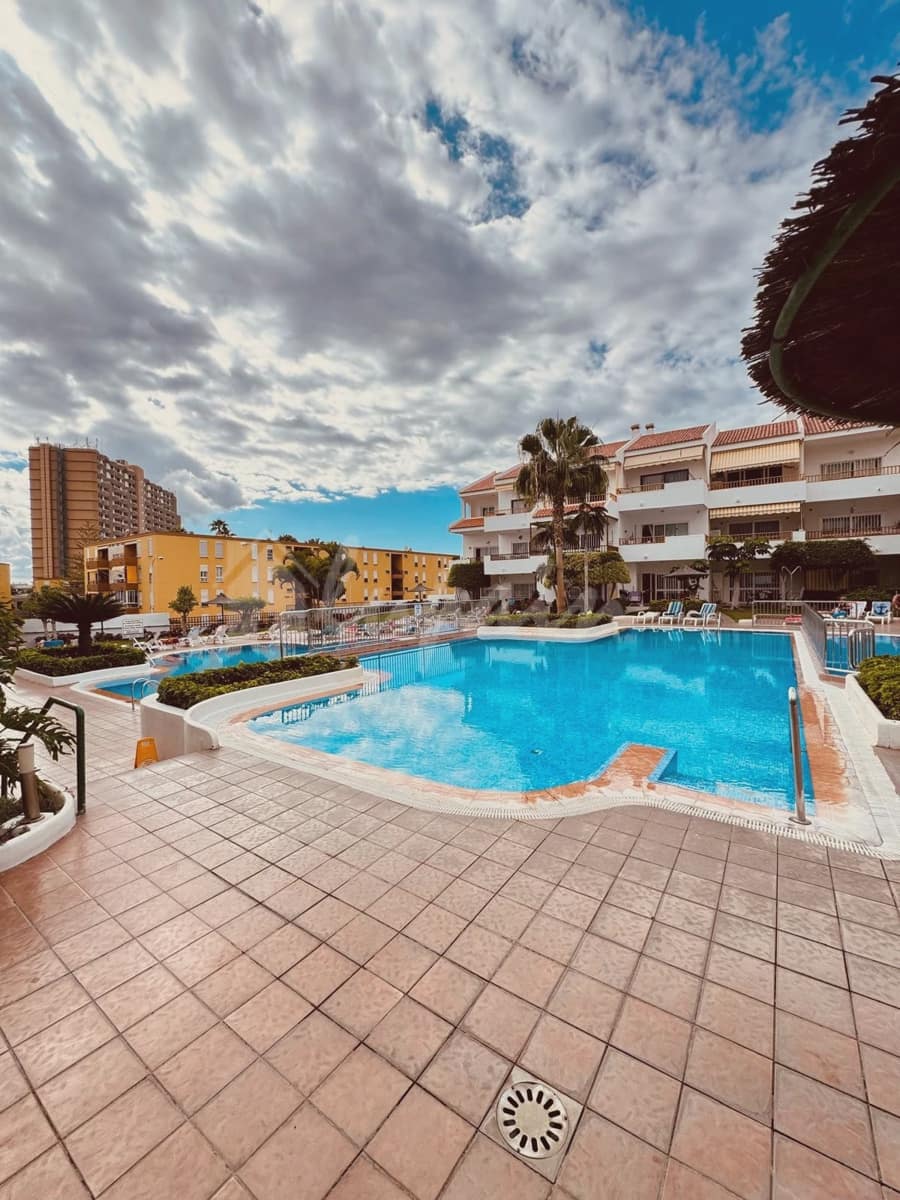 2 quarto Apartamento para venda em Los Cristianos com piscina - 460 000 € (Ref: 9405932)