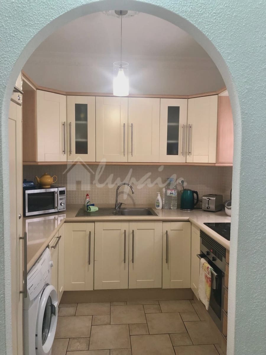 2 quarto Apartamento para venda em Los Cristianos com piscina - 460 000 € (Ref: 9405932)