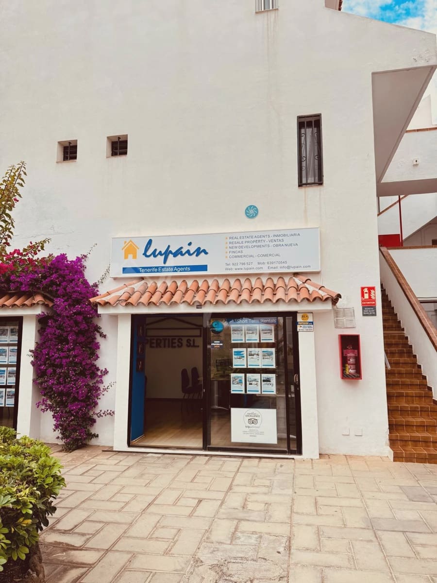 2 quarto Apartamento para venda em Los Cristianos com piscina - 460 000 € (Ref: 9405932)