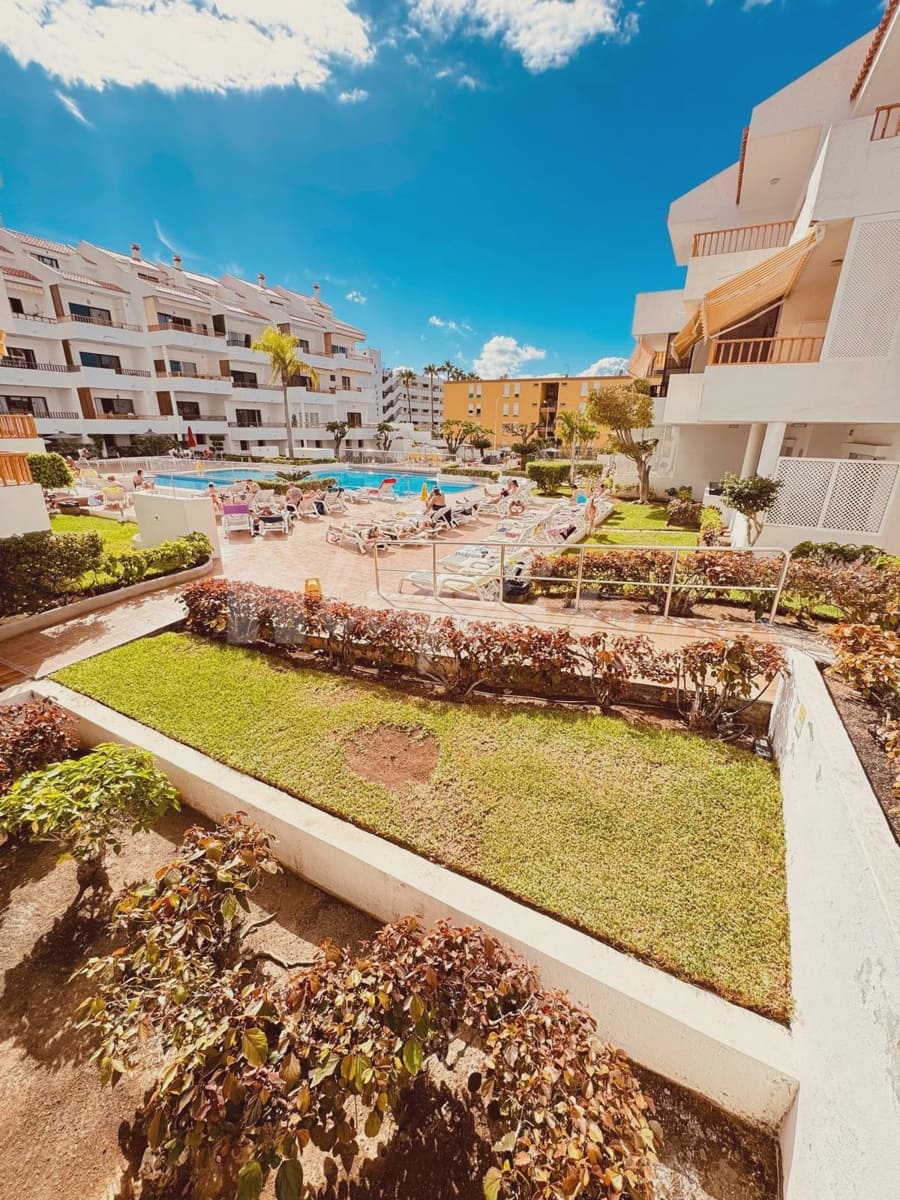 2 quarto Apartamento para venda em Los Cristianos com piscina - 460 000 € (Ref: 9405932)