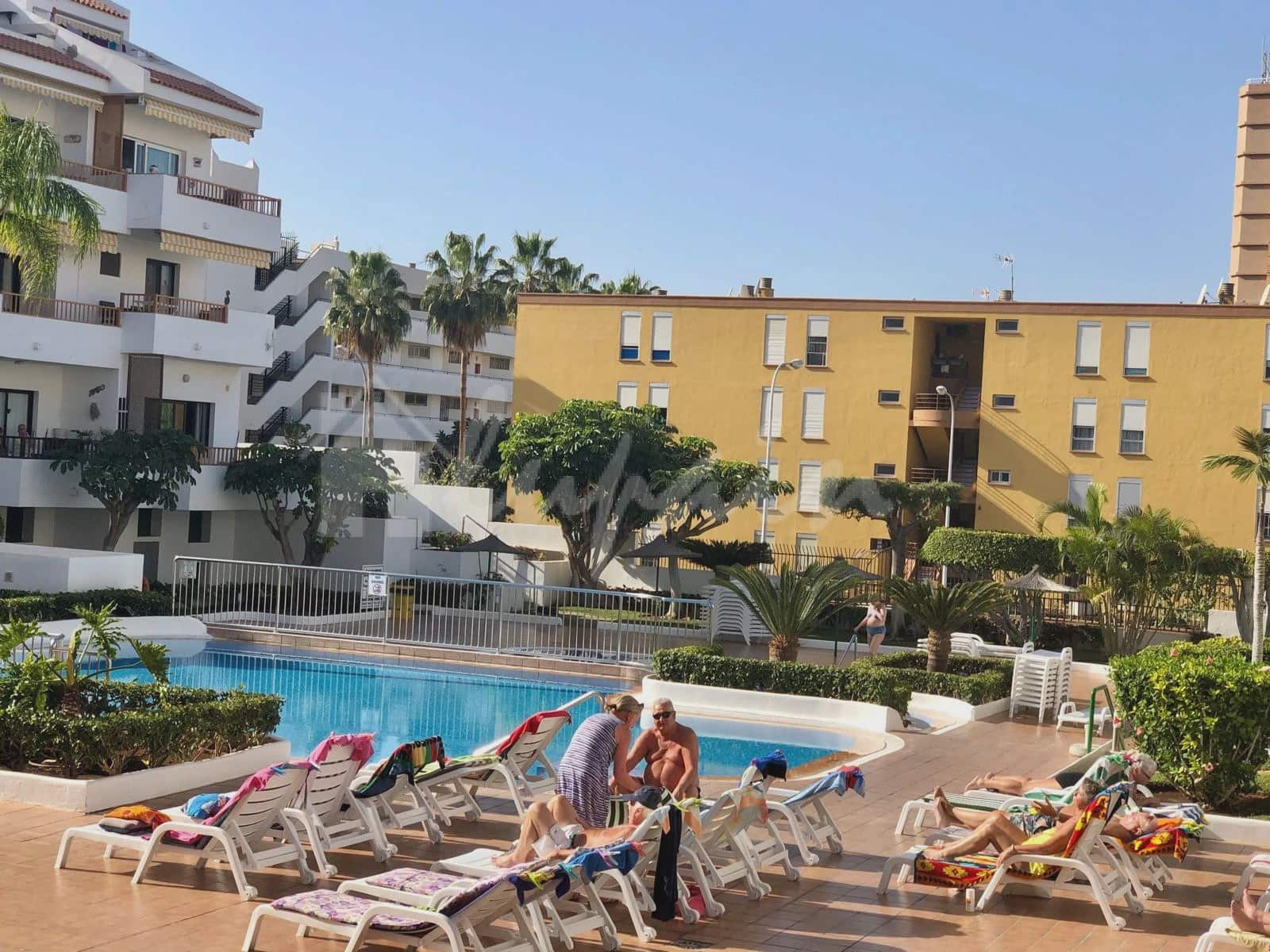 2 quarto Apartamento para venda em Los Cristianos com piscina - 460 000 € (Ref: 9405932)