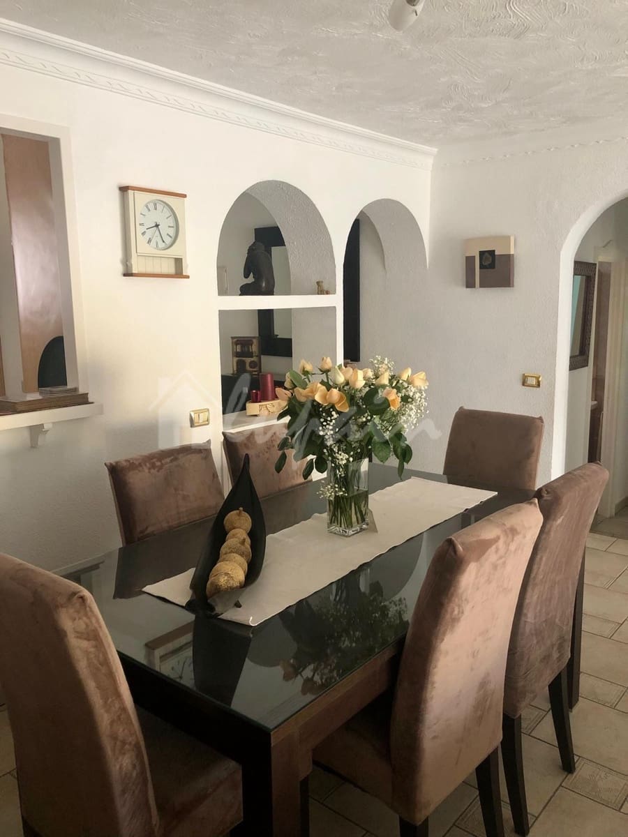 2 soverom Leilighet til salgs i Los Cristianos med svømmebasseng - € 449 000 (Ref: 9405932)